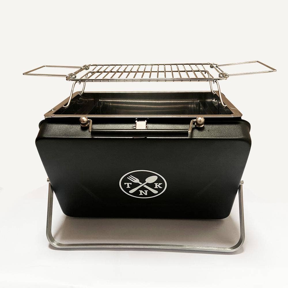 Nomads BBQ Briefcase - Grill anywhere with a portable BBQ