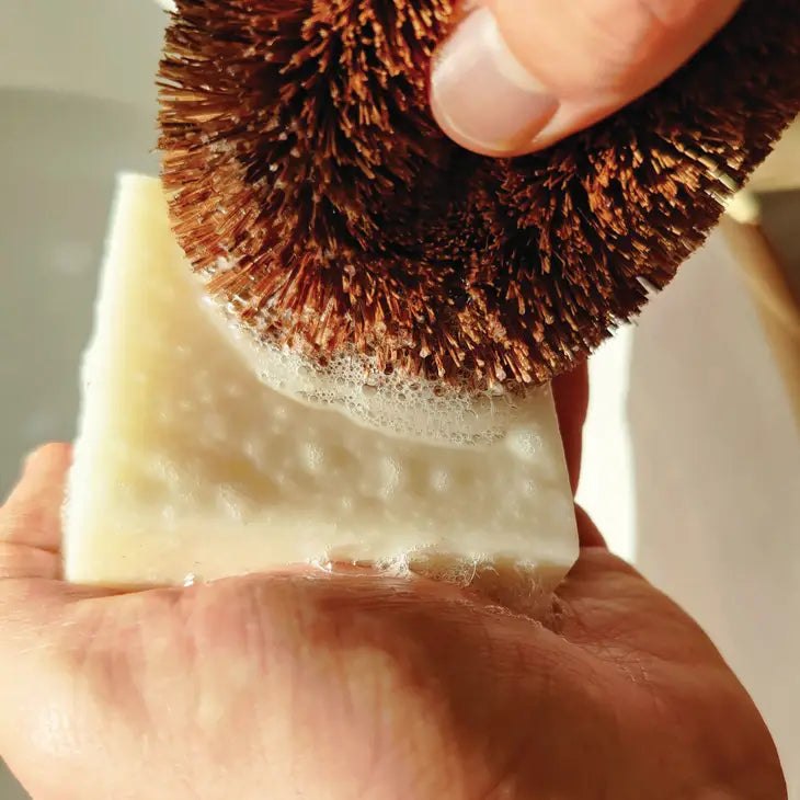 Loof Co Washing-Up Brush - MY VALLEY